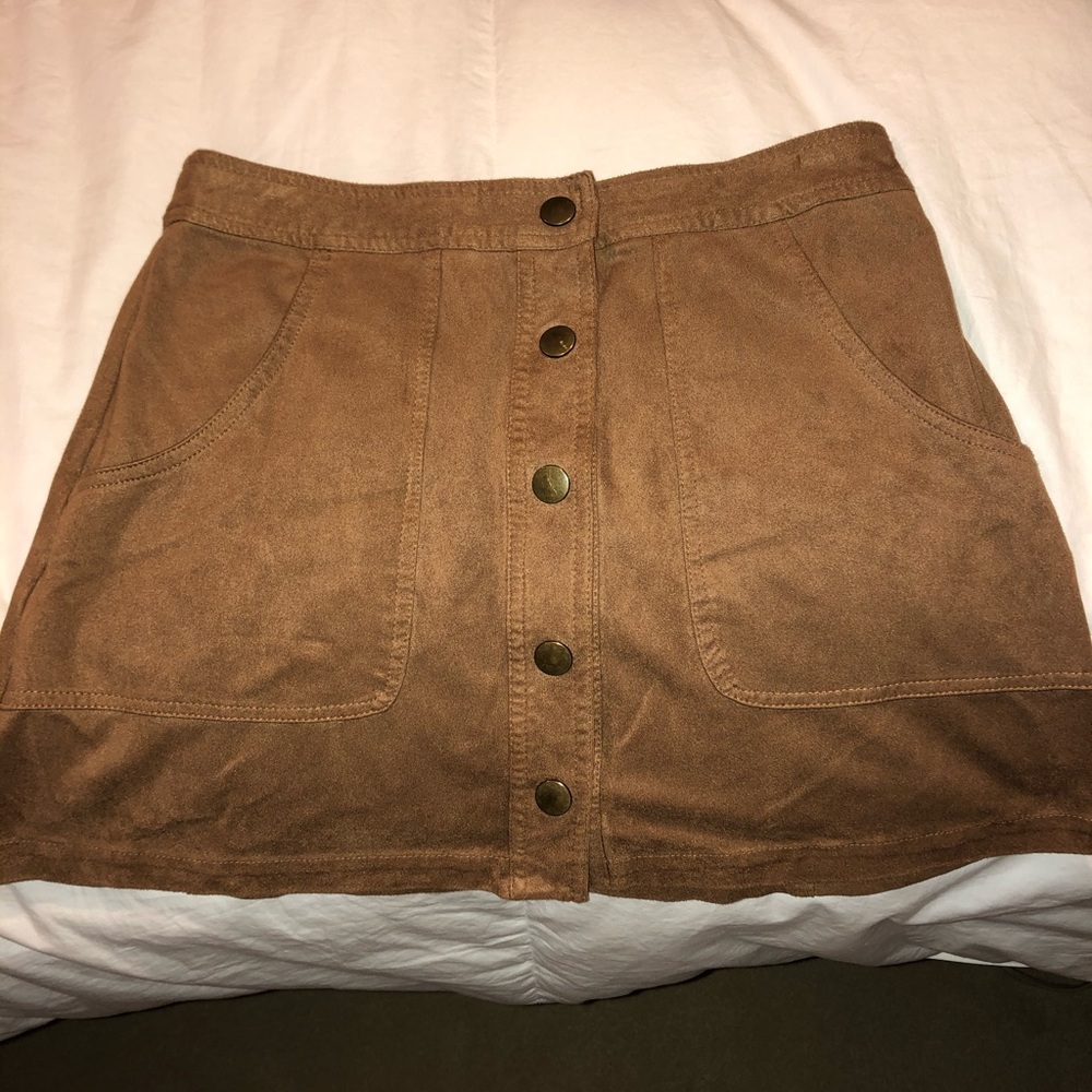 Brandy Melville skirt